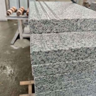 临沂芝麻白楼梯踏步