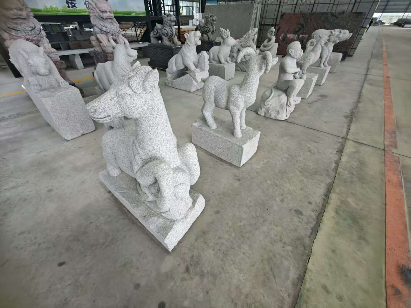 临沂芝麻白雕刻 十二生肖 异形雕刻