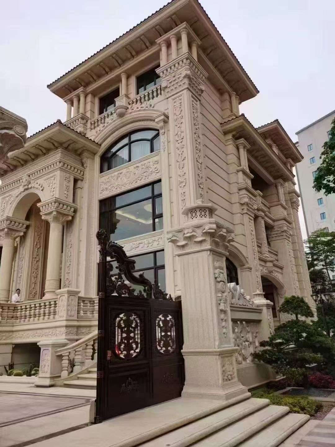 临沂黄金麻别墅外墙异形定制