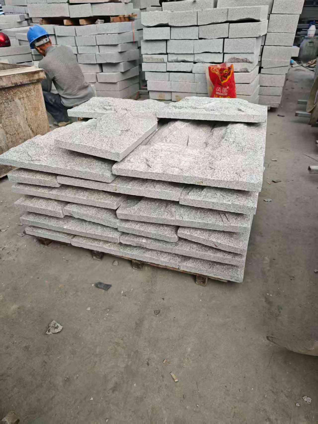 临沂芝麻白蘑菇石，自然面