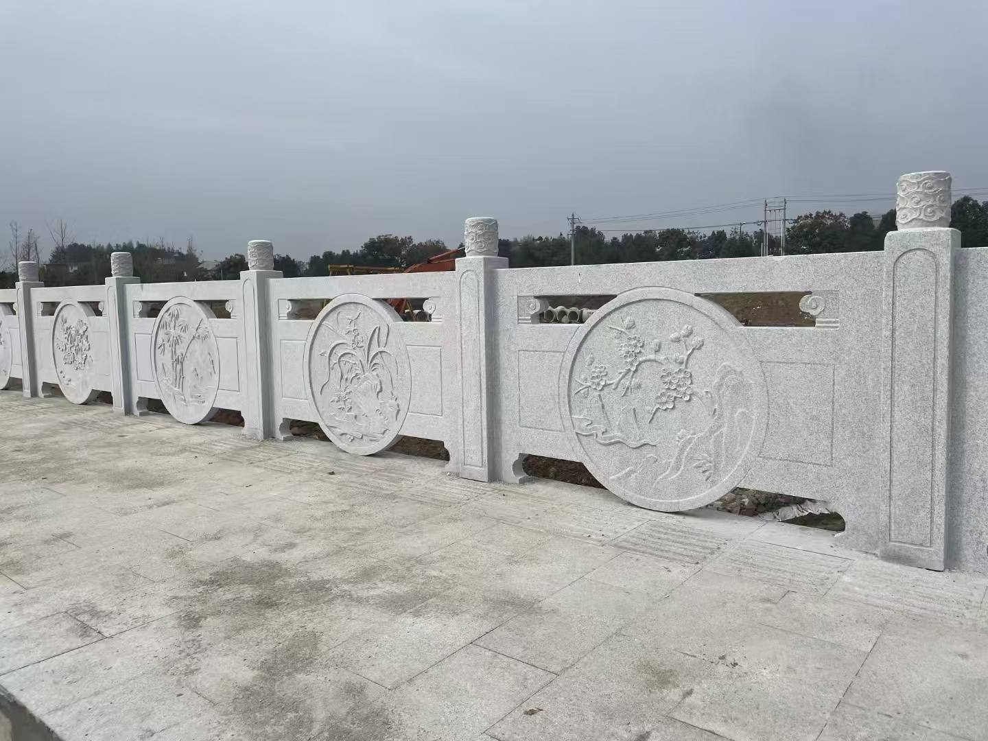 临沂芝麻白河道栏杆 石材栏杆