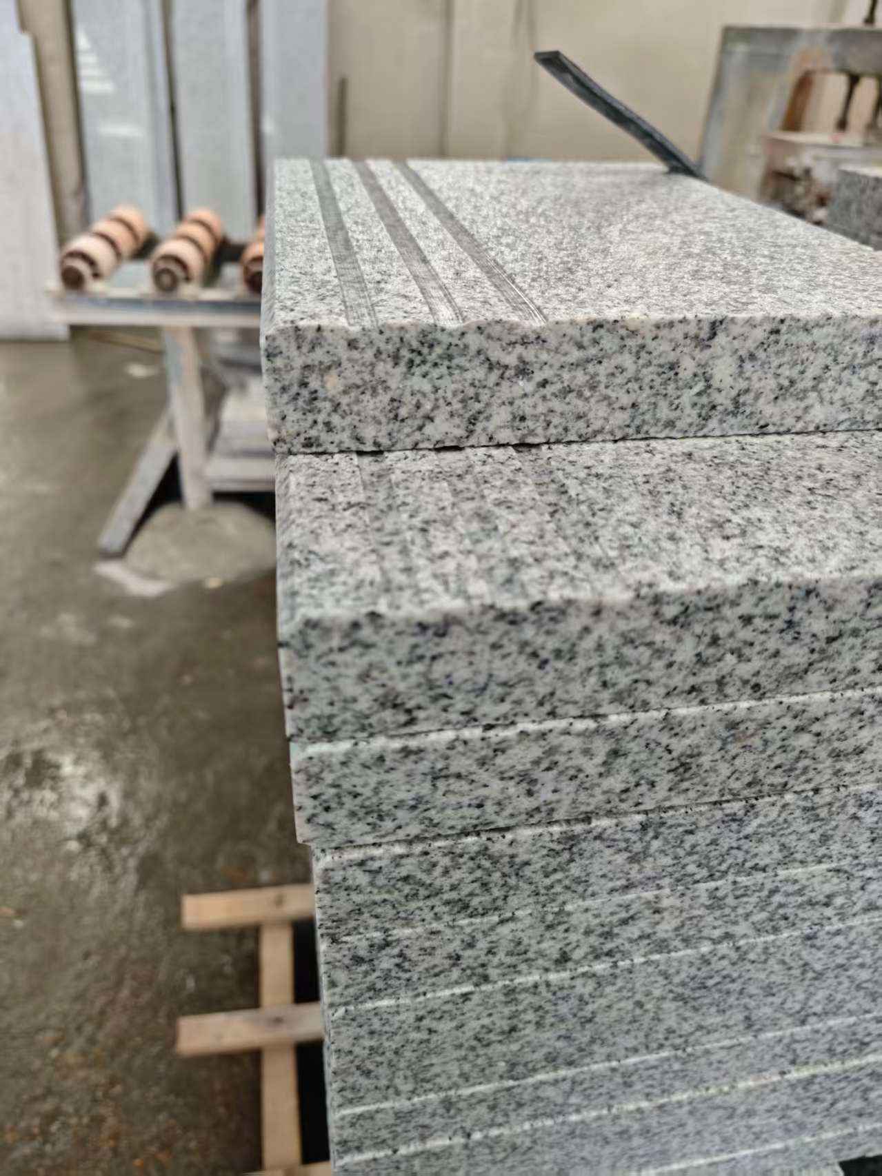 临沂芝麻白楼梯踏步